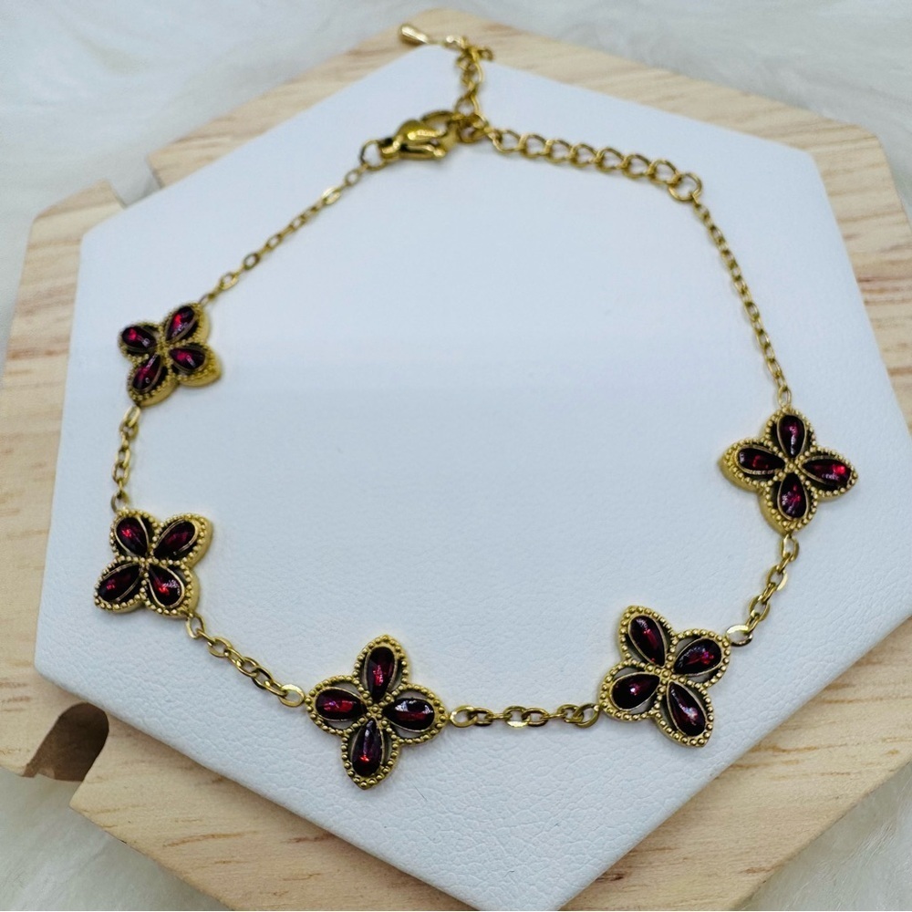 Elegant Dark Cherry Clover Floral Bracelet